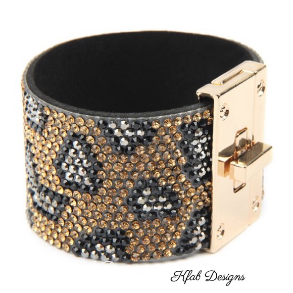 ❤️LAST 1! Rhinestone Leopard Wrap Cuff Bracelet! - Picture 3 of 7